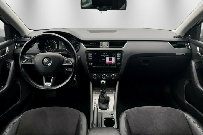 skoda-octavia-bensin-2016-big-14