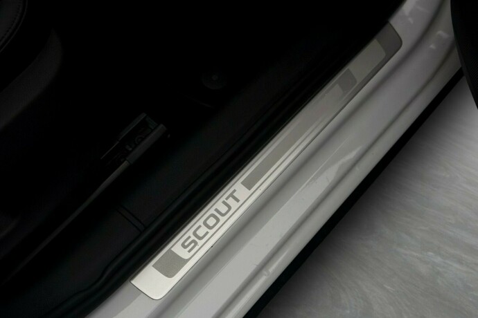 skoda-octavia-bensin-2016-big-22