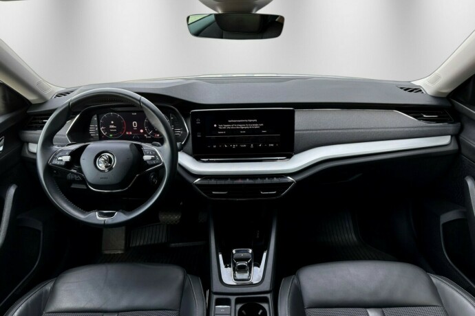 skoda-octavia-elektrisitetbensin-2021-big-15