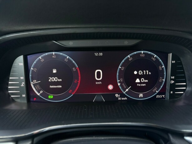 skoda-octavia-elektrisitetbensin-2021-big-26