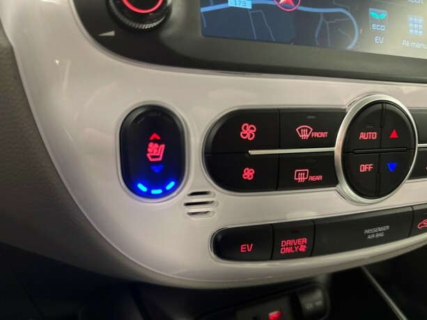 kia-soul-elektrisitet-2017-big-14