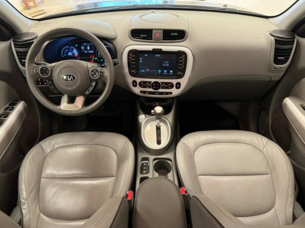 kia-soul-elektrisitet-2017-big-6