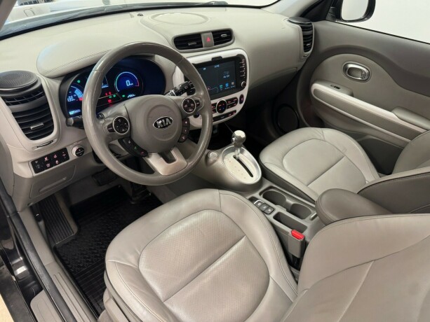 kia-soul-elektrisitet-2017-big-4