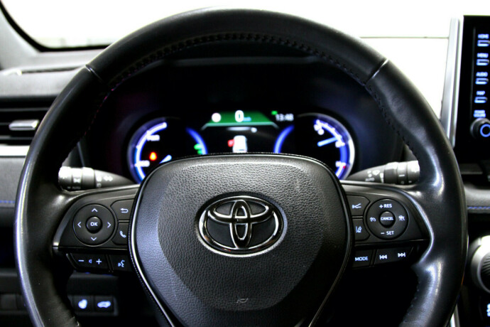 toyota-rav4-elektrisitetbensin-2020-big-11