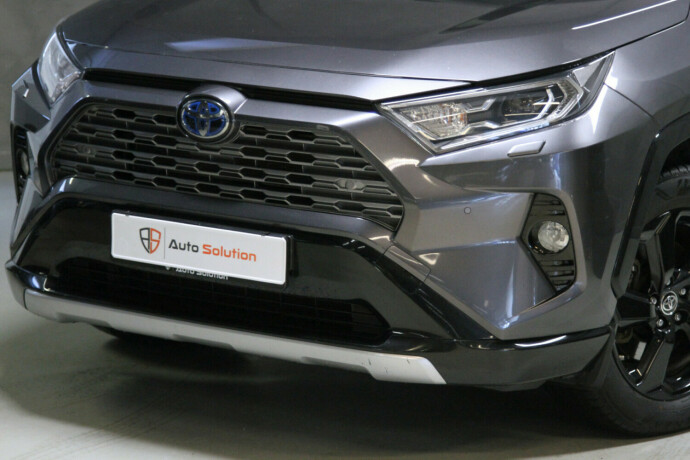 toyota-rav4-elektrisitetbensin-2020-big-19