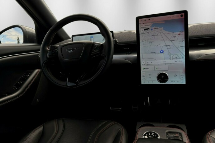 ford-mustang-mach-e-elektrisitet-2021-big-12