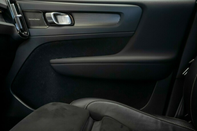 volvo-xc-40-elektrisitet-2021-big-13