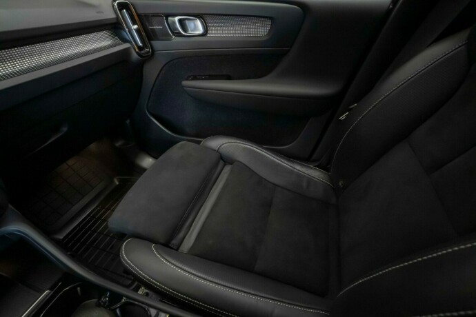 volvo-xc-40-elektrisitet-2021-big-12