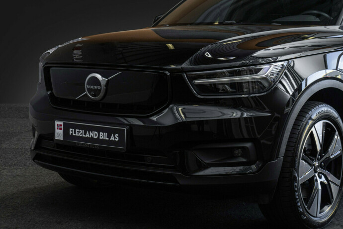 volvo-xc-40-elektrisitet-2021-big-1