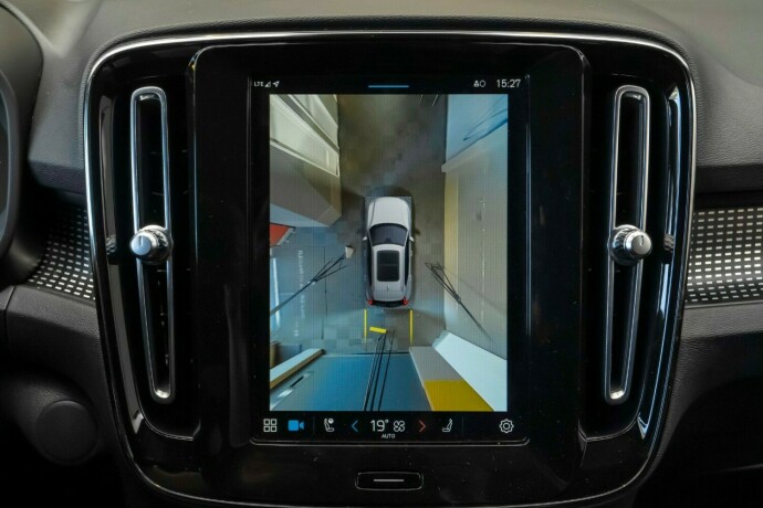 volvo-xc-40-elektrisitet-2021-big-19