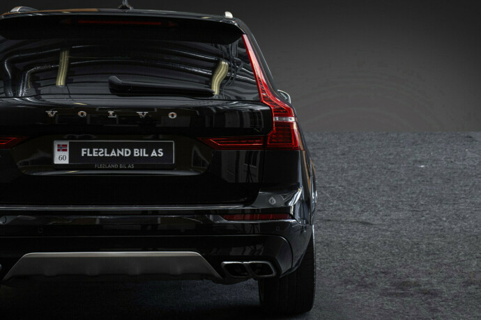 volvo-xc-60-elektrisitetbensin-2018-big-6