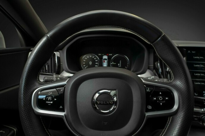volvo-xc-60-elektrisitetbensin-2018-big-14
