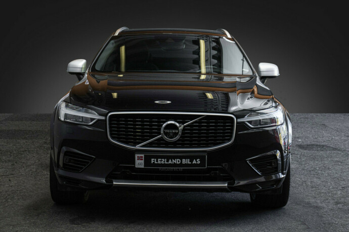 volvo-xc-60-elektrisitetbensin-2018-big-3