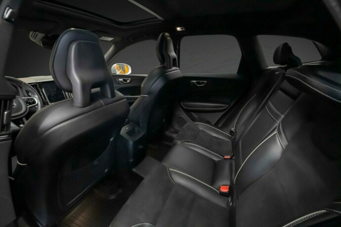 volvo-xc-60-elektrisitetbensin-2018-big-20