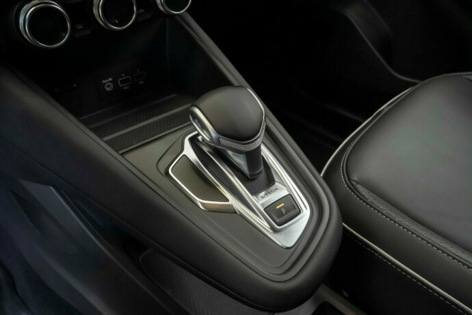 renault-captur-elektrisitetbensin-2020-big-10