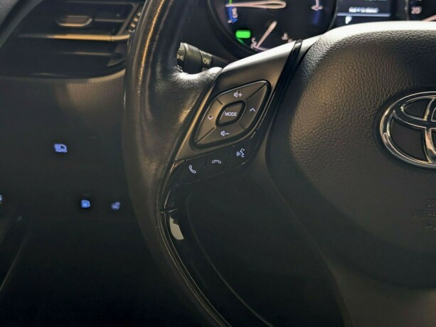 toyota-c-hr-elektrisitetbensin-2020-big-22