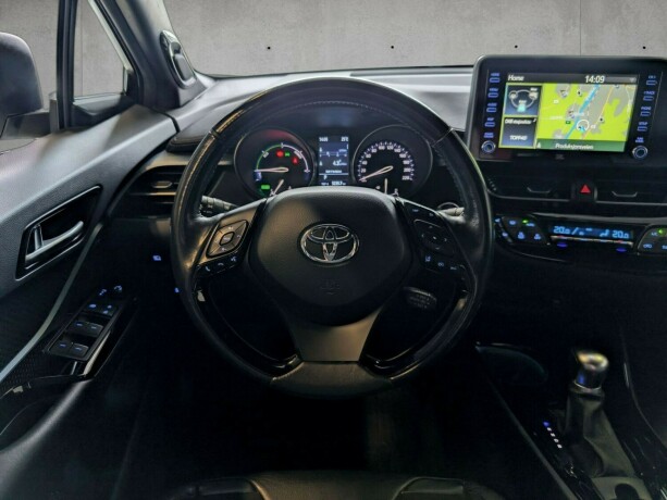toyota-c-hr-elektrisitetbensin-2020-big-12