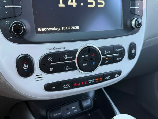 kia-soul-elektrisitet-2015-big-24