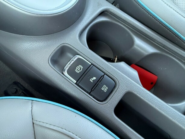kia-soul-elektrisitet-2015-big-20