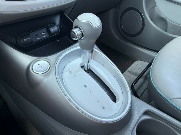 kia-soul-elektrisitet-2015-big-21