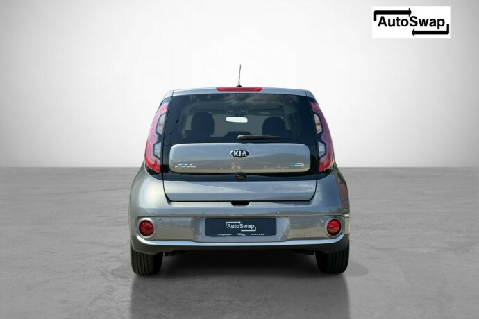 kia-soul-elektrisitet-2015-big-8