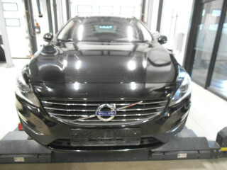 Volvo | V60 | Elektrisitet+diesel | 2015