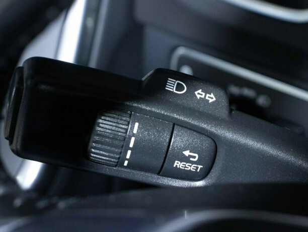 volvo-v60-elektrisitetdiesel-2016-big-24