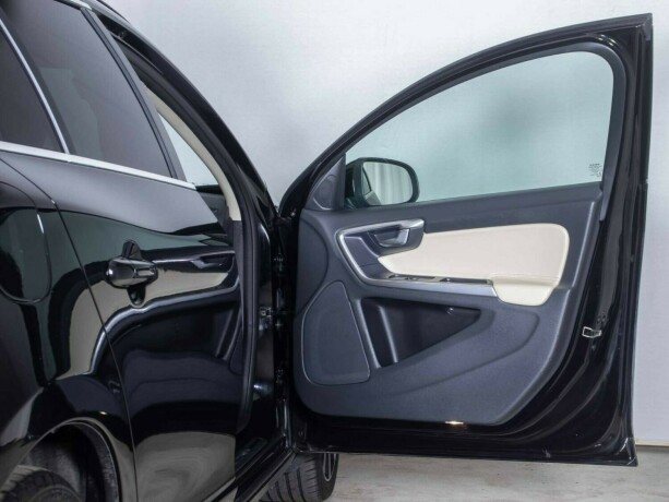 volvo-v60-elektrisitetdiesel-2016-big-12