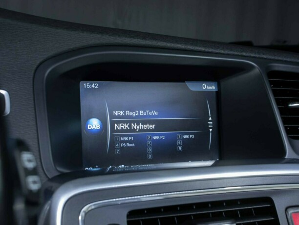 volvo-v60-elektrisitetdiesel-2016-big-44