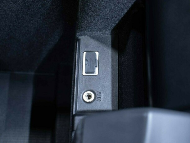 volvo-v60-elektrisitetdiesel-2016-big-27