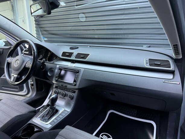 volkswagen-passat-bensin-2012-big-11