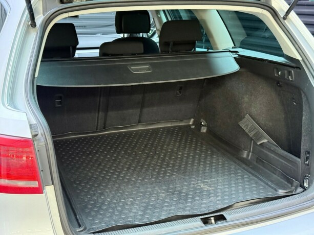 volkswagen-passat-bensin-2012-big-32