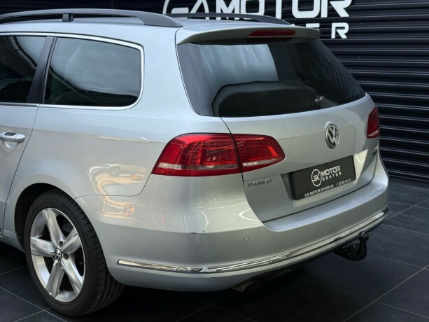 volkswagen-passat-bensin-2012-big-5