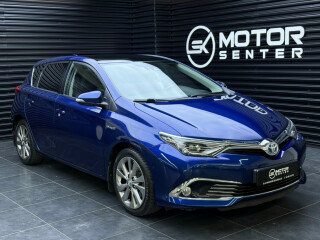 Toyota | Auris | Elektrisitet+bensin | 2017