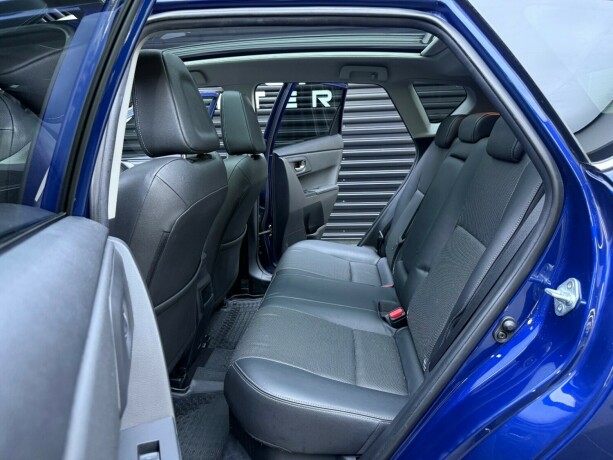 toyota-auris-elektrisitetbensin-2017-big-30