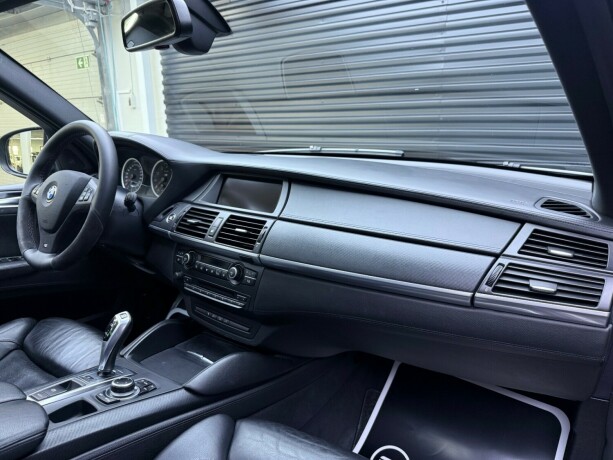 bmw-x5-m-bensin-2011-big-13