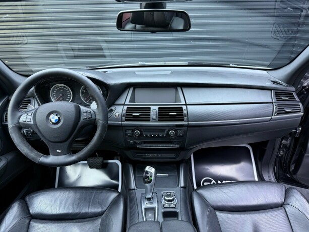 bmw-x5-m-bensin-2011-big-11