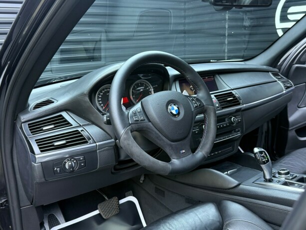bmw-x5-m-bensin-2011-big-12