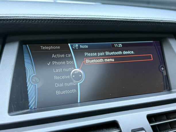 bmw-x5-m-bensin-2011-big-24