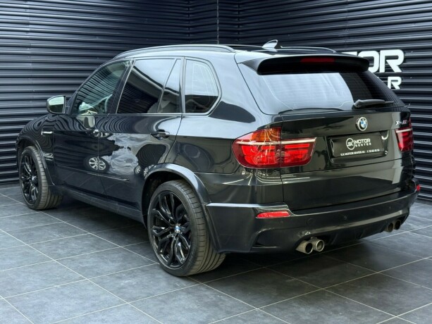 bmw-x5-m-bensin-2011-big-2