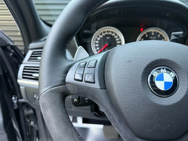 bmw-x5-m-bensin-2011-big-16