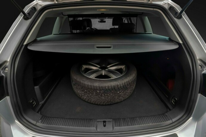 volkswagen-passat-alltrack-diesel-2022-big-18