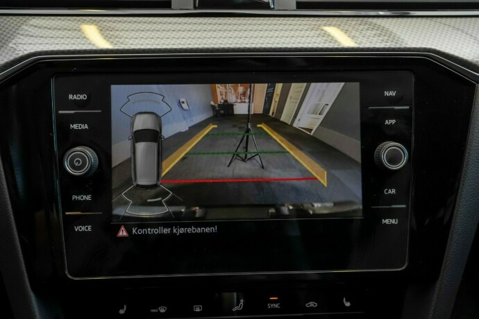 volkswagen-passat-alltrack-diesel-2022-big-15