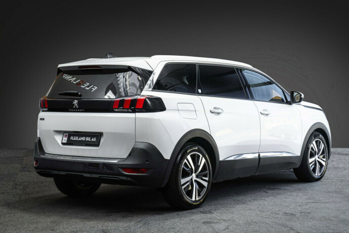 peugeot-5008-diesel-2018-big-7