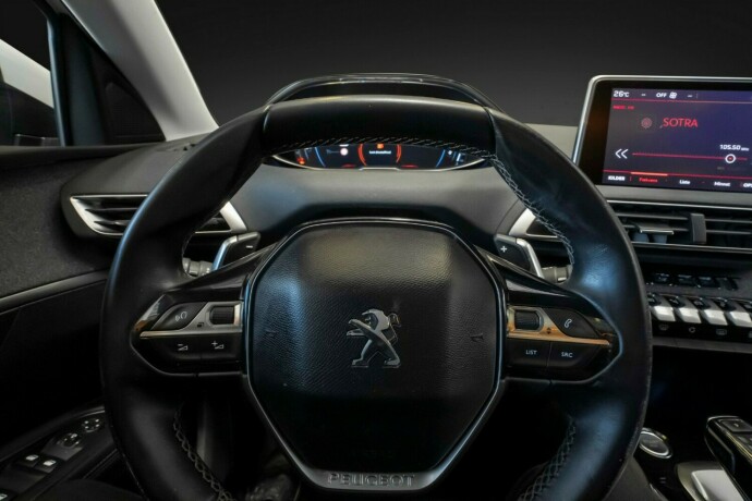 peugeot-5008-diesel-2018-big-14