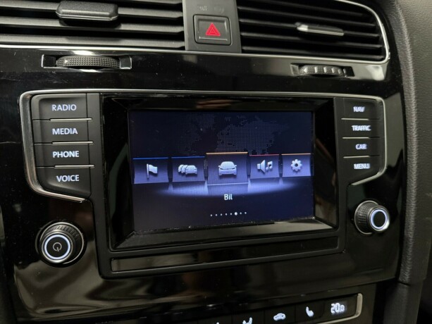 volkswagen-golf-diesel-2014-big-21