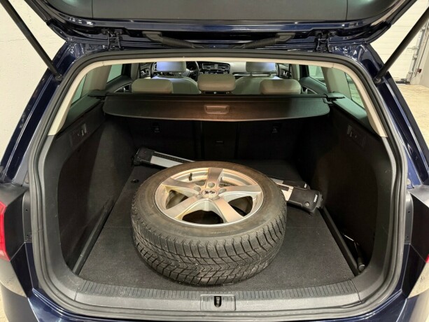 volkswagen-golf-diesel-2014-big-25