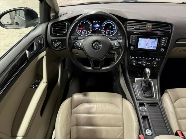 volkswagen-golf-diesel-2014-big-11