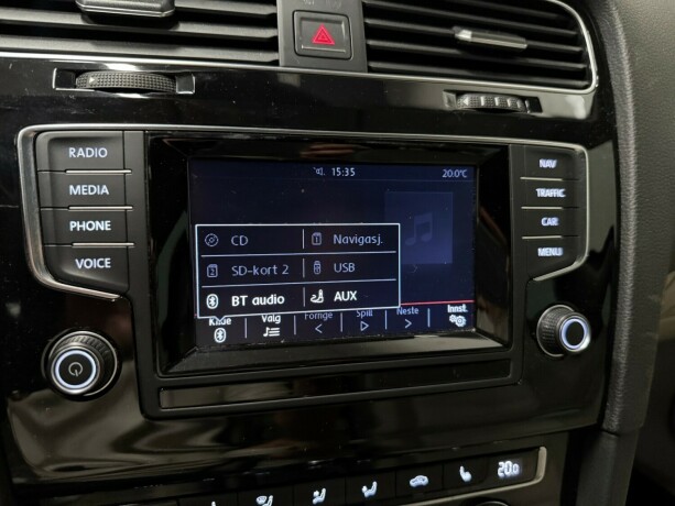 volkswagen-golf-diesel-2014-big-17