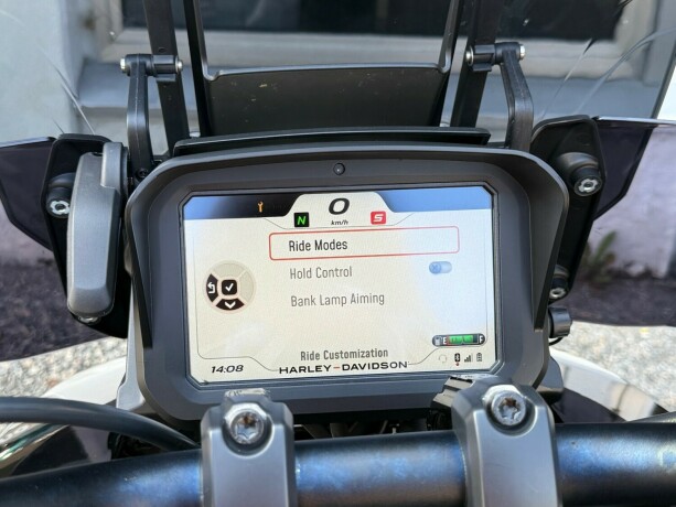 harley-davidson-pan-america-1250-special-bensin-2022-big-37